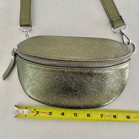 Italian leather crossbody bag🇮🇹 - Picture 7 of 10